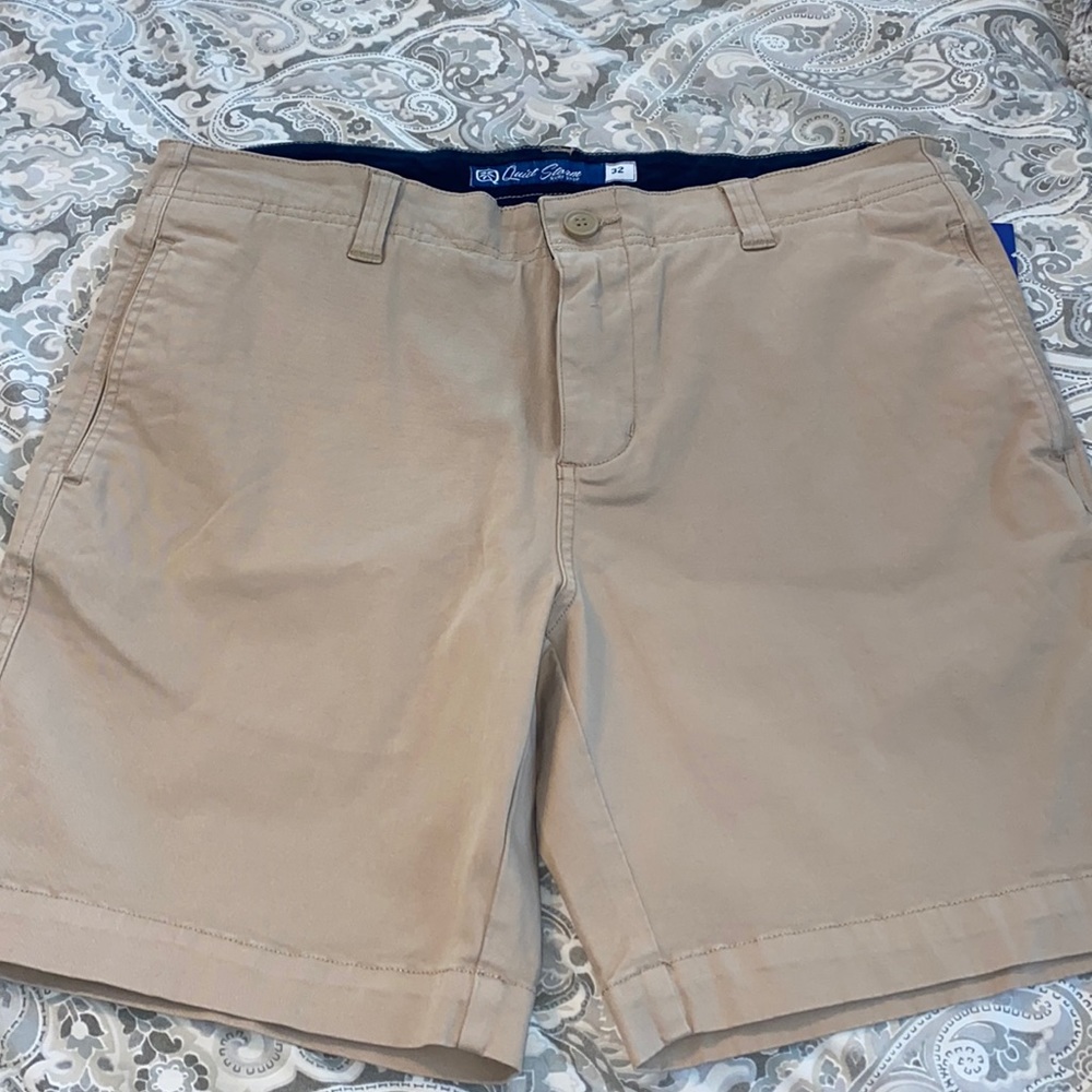NWT Quiet Storm Khaki Shorts